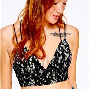 NWT Victoria’s Secret Smocked Triangle Bralette, L